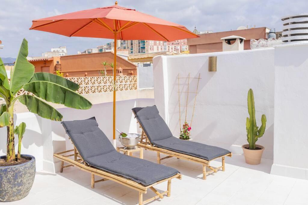 Downtown Flat With 46 Sqm Private Rooftop Terrace Málaga Esterno foto